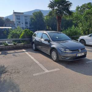 Golf 7.5 Variant 179000km 85 kw. Auto u super stanju