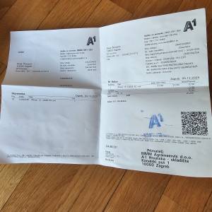 iPhone 15 Black 128Gb Nov Zapakiran Garancija 2godine