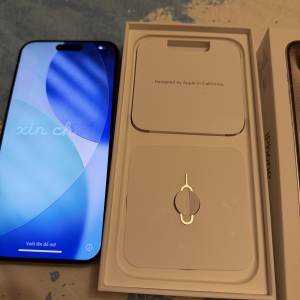 iPhone 15 pro max 256 natural titanium