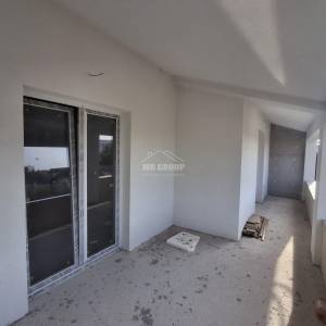 JEDNOSOBNI I DVOSOBNI APARTMAN, MIRNA I TIHA POZICIJA, VRSI