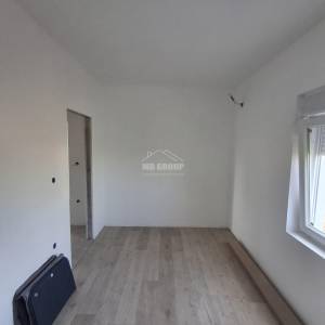 JEDNOSOBNI I DVOSOBNI APARTMAN, MIRNA I TIHA POZICIJA, VRSI