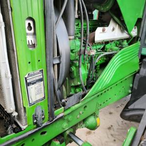 John deere 6820