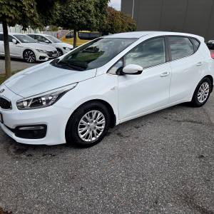 Kia Ceed 1.6 CRDI..2016g..Euro 6..servisna knjiga..Reg do 06/26
