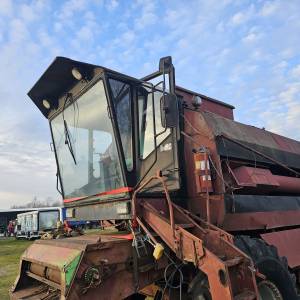 KOMBAJN DEUTZ FAHR 3580 ZA DIJELOVE