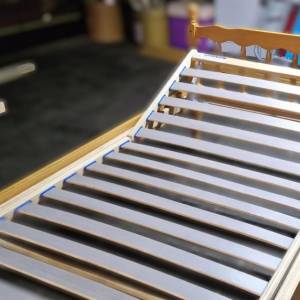 Kreveti sa podnicama 90x200 cm, Sveta Nedelja