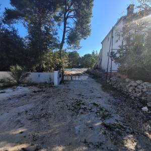 KUĆA ZA ODMOR S BAZENOM, MIRNA I TIHA POZICIJA, VIR – ZADAR