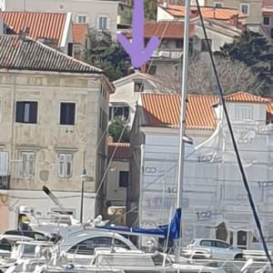 Mali Lošinj - Kuća u zelenoj oazi na površini od 299 m2 u centru!
