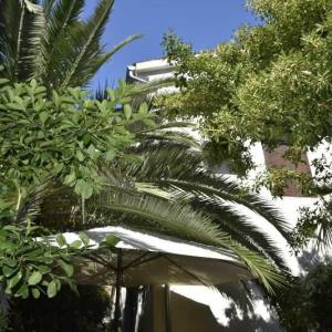 Mali Lošinj - Kuća u zelenoj oazi na površini od 299 m2 u centru!