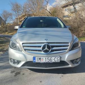 Mercedes b-klasa