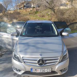 Mercedes b-klasa