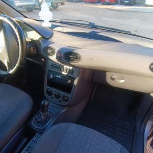 Mercedes- Benz A dizel HDI reg cijelu godinu klima vrlo mala potrošnja