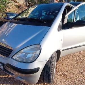 Mercedes- Benz A dizel HDI reg cijelu godinu klima vrlo mala potrošnja