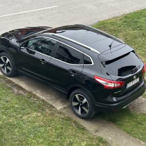 Nissan Qashqai 1,6 dCi, automatik, 360 kamera, panorama