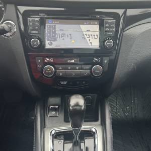 Nissan Qashqai 1,6 dCi, automatik, 360 kamera, panorama