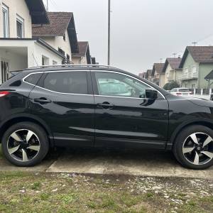 Nissan Qashqai 1,6 dCi, automatik, 360 kamera, panorama
