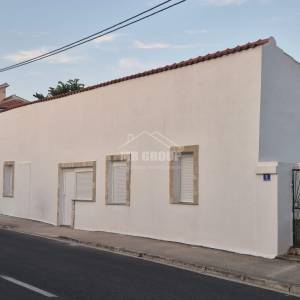 OBNOVLJENA KUĆA S 3 SPAVAĆE SOBE, PRILIKA – CENTAR! VRSI - ZADAR