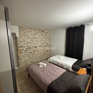 OBNOVLJENA KUĆA S 3 SPAVAĆE SOBE, PRILIKA – CENTAR! VRSI - ZADAR