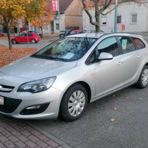 Opel astra sport tourer-karavan