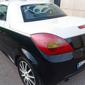 Opel Tigra 1.4 i reg do 11 mj 178000 km 2004 godina mala potrošnja
