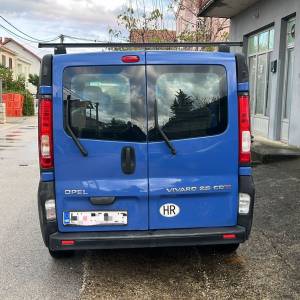 Opel vivaro 9 sjedala