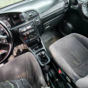 Opel zafira 1.6 16v benzin plin