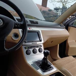 Passat 2.0tdi-103kw Variant 1800e keš fixno