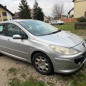 Peugeot 307 SW, Benzin-LPG (atest 4/2028.), četiri rezervne felge