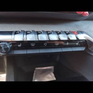 Peugeot 5008 1,5 BlueHDI AUTOMATIK - ALLURE