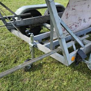 PRIKOLICA ZA JEDRILICU/BRODICU, HARBECK, registrirana 04/26, bt2000