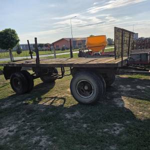 PRIKOLICA ZA ROLO BALE I PALETE