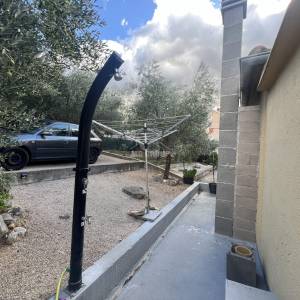 PRILIKA! OBNOVLJENA DVOJNA KUĆA, 400 M OD MORA, GORNJI KARIN