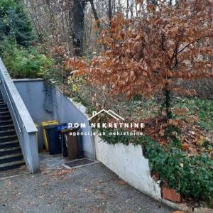 PRODAJE SE GRAĐEVINSKO ZEMLJIŠTE U ZAGREBU GRAČANI