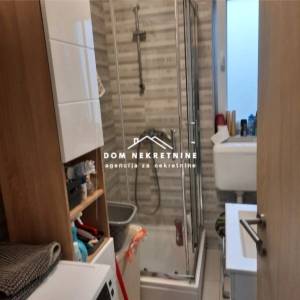 PRODAJE SE KUĆA SA 4 STANA TRNJE ZAGREB