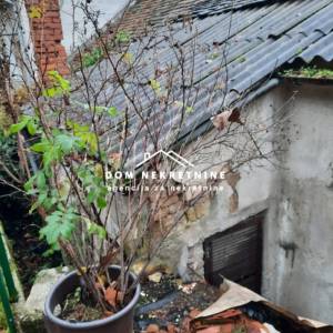 PRODAJE SE KUĆA ZA RUŠENJE NA TOP LOKACIJI U ZAGREBU MLINOVI