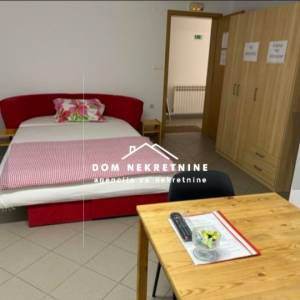 PRODAJE SE STAMBENO POSLOVNA KATNICA