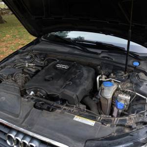 Prodajem AUDI A4 TFSI 1.8 (autoplin)