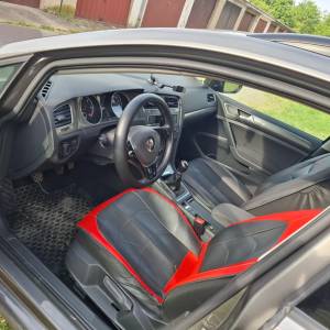 PRODAJEM GOLF 7 , KARAVAN 2016g