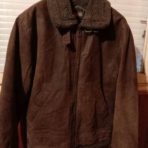 Prodajem kožnu mušku jaknu