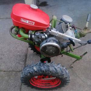 Prodajem moktokultivator IMT 506