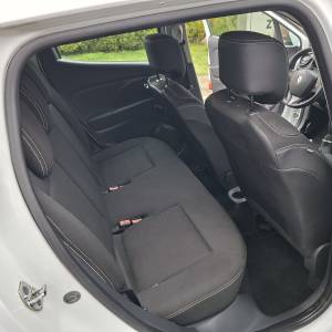 Prodajem navedeni auto