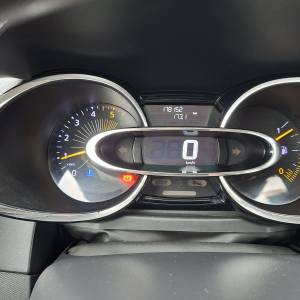 Prodajem navedeni auto