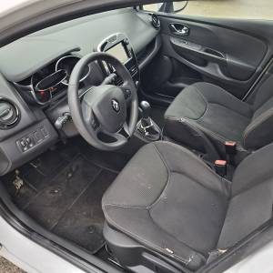 Prodajem navedeni auto