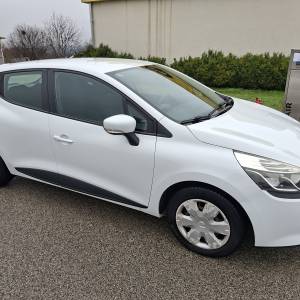 Prodajem navedeni auto