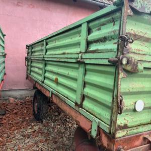 Prodajem prikolicu zvijezda nasice