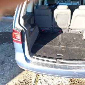 Prodajem vw touran s 7 sjedala