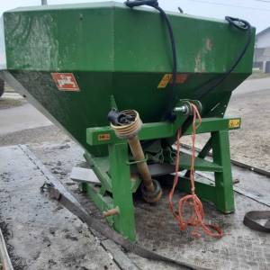 RASIPAČ ĐUBRIVA amazone  600 kg