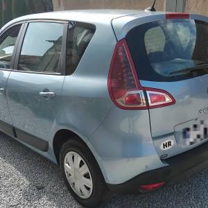 Renault Scenic III  AKCIJA 2200E KEŠ