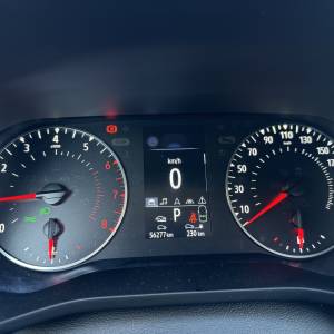 RENAULT/MEGANE CONQUEST E-TECH/ARKANA FULL LED 103 KW 56000km !!