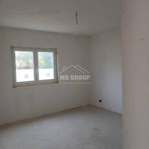 SAMOSTOJEĆA KUĆA ZA RENOVACIJU, MIRNA I TIHA POZICIJA, KAKMA – BIOGRAD