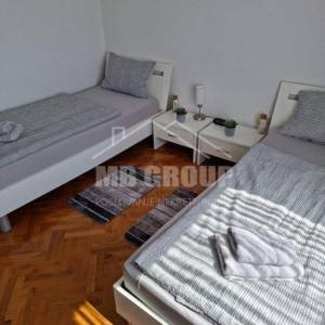 TOP PONUDA! LUKSUZAN APARTMAN U PRIVATNOJ VILI (E4), 2. KAT – KOŽINO